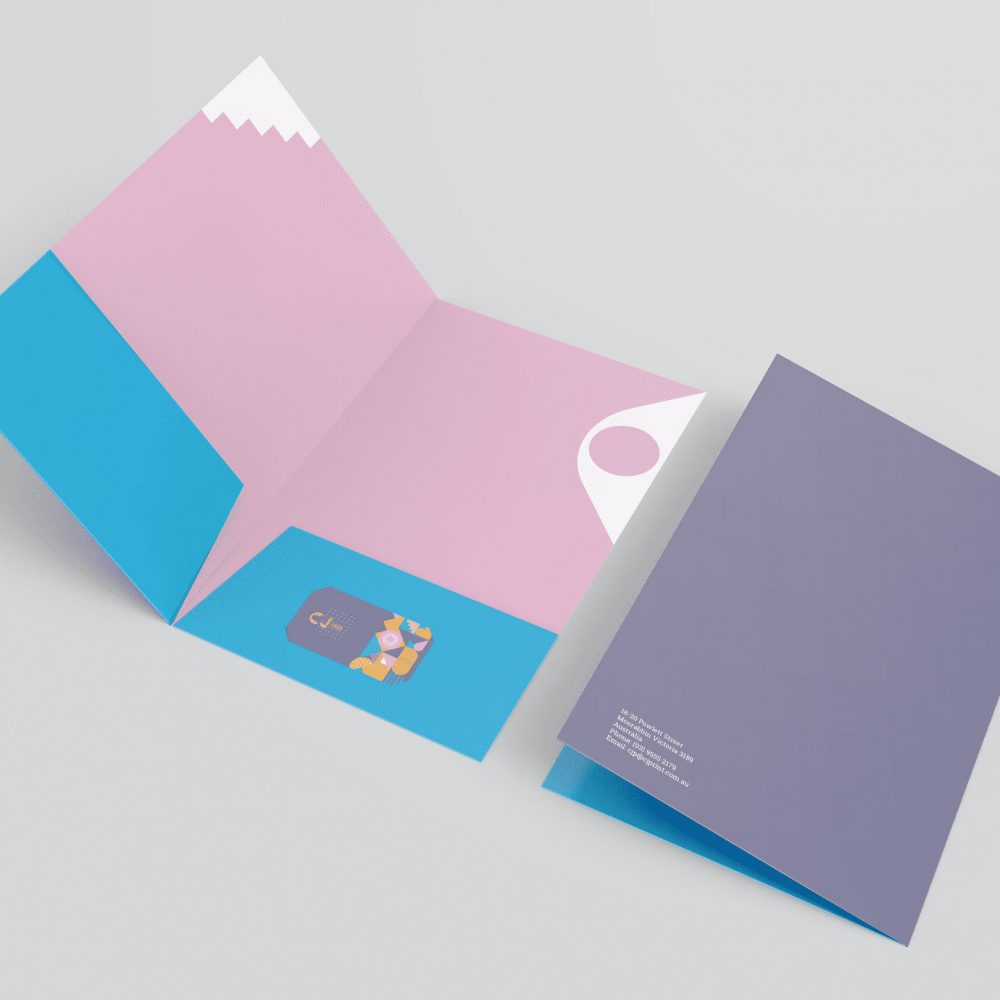 Presentation-Folder---Matt-(Double-pocket-with-business-card)-2